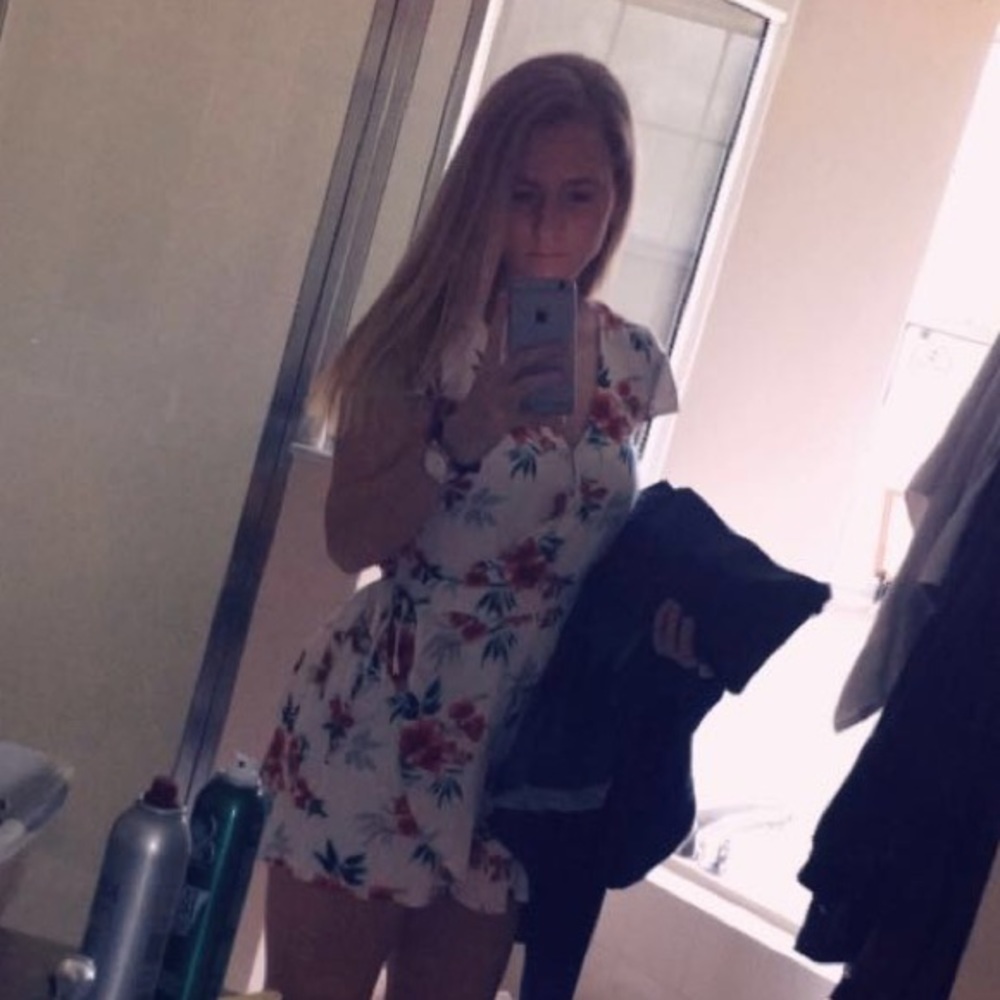 Hollister romper